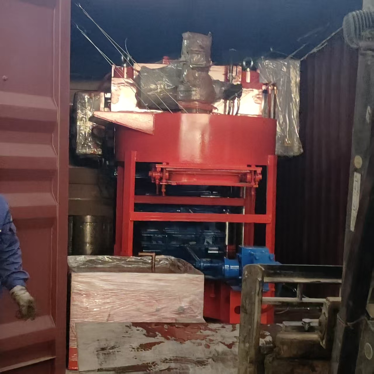 Top Colored Tile Automatic Spraying Equipment Manufacturer in China – Zhengzhou Xinlong